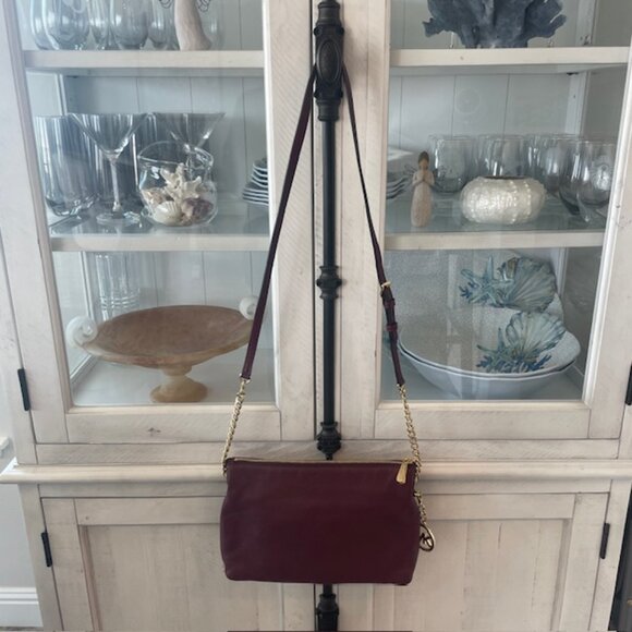 MICHAEL KORS JET SET CHAIN MESSENGER CROSSBODY LEATHER MERLOT/GOLD NWOT - Picture 3 of 16